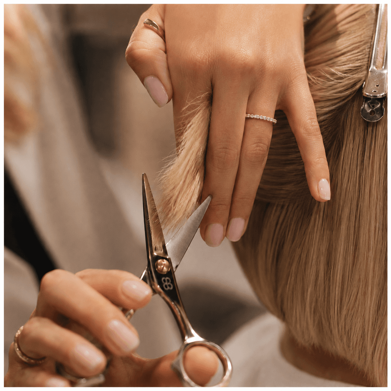 HAIR